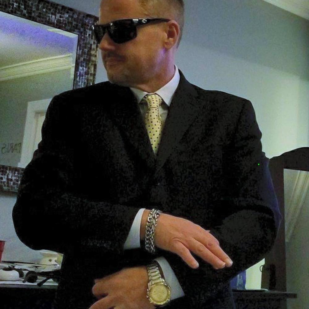 Meet your Posher, Jamie